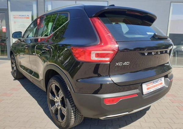 Volvo XC 40 cena 124900 przebieg: 53975, rok produkcji 2019 z Warszawa małe 277